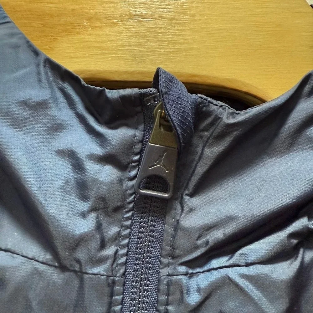 Jordan Michigan Wolverines Windbreaker Jacket‎ Navy Blue Mens Size Medium
